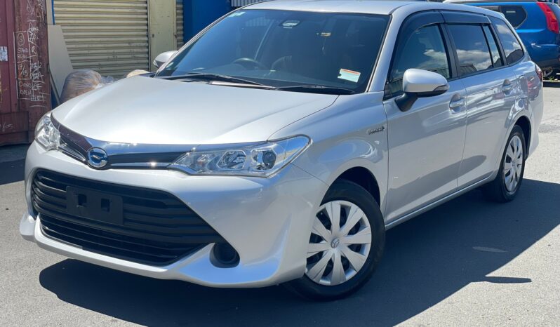 2016 Toyota Corolla fielder Hybrid full