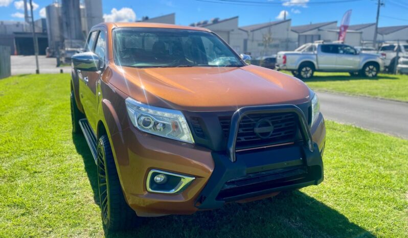 NISSAN NAVARA 2018 full